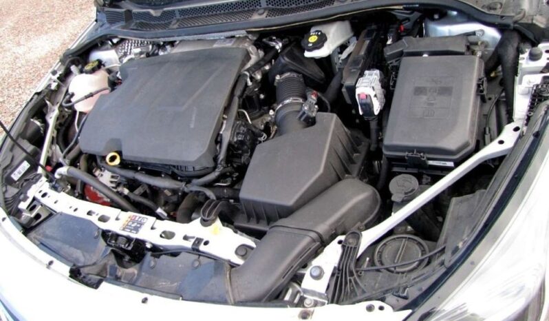 Opel Astra full