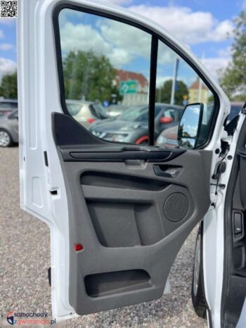 Ford Transit Custom full