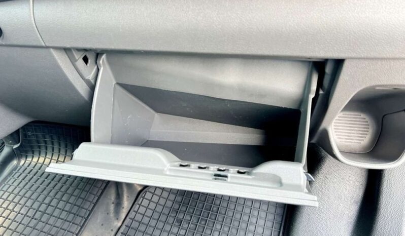 Ford Transit Custom full