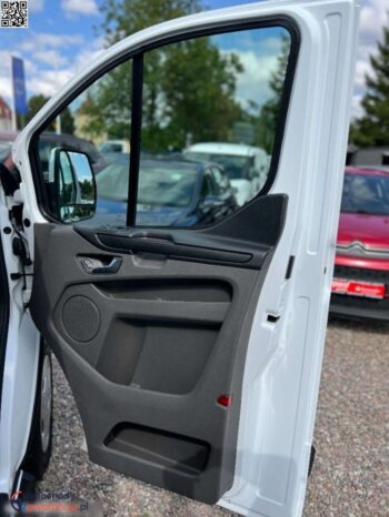 Ford Transit Custom full