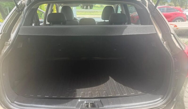 Nissan Qashqai 1.6 dCi DPF tekna full