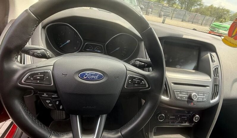 Ford Focus 2.0 EcoBlue Titanium Business full