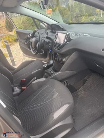 Peugeot 208 1.4 VTi Active full