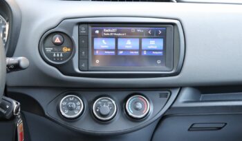 TOYOTA YARIS 1.5 BENZYNA, NISKI PRZEBIEG, 1 WŁAŚCICIEL, SALON POLSKA full
