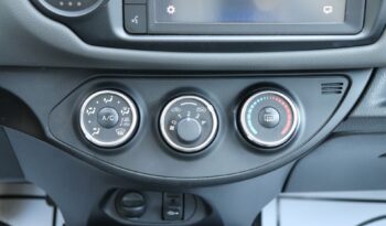 TOYOTA YARIS 1.5 BENZYNA, NISKI PRZEBIEG, 1 WŁAŚCICIEL, SALON POLSKA full