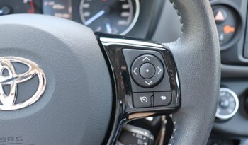 TOYOTA YARIS 1.5 BENZYNA, NISKI PRZEBIEG, 1 WŁAŚCICIEL, SALON POLSKA full