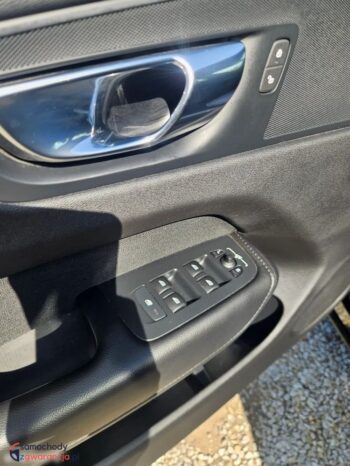 Volvo XC 60 D4 Geartronic Momentum Pro full