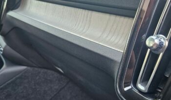 Volvo XC 40 D3 Geartronic Inscription full