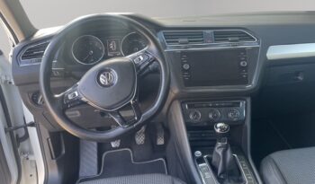 Volkswagen Tiguan 1.5 TSI full