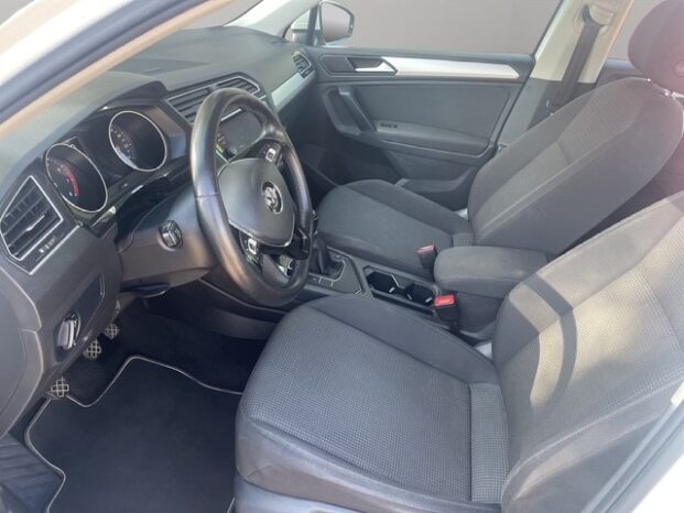Volkswagen Tiguan 1.5 TSI full