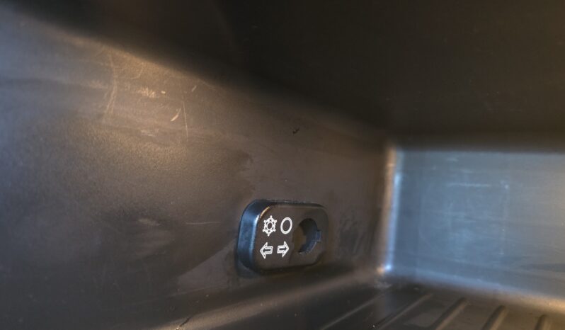 Auto z Gwarancją, Kamera, Grzane Fotele, Półskóry, Bluetooth, Czujniki PDC, Klimatronik full
