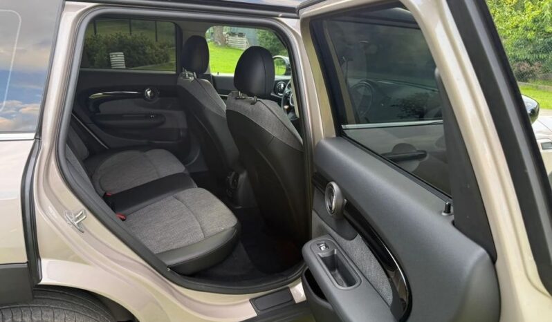 MINI Clubman Cooper full