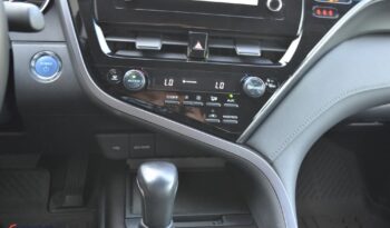 Toyota Camry 2.5 Hybrid Comfort CVT full