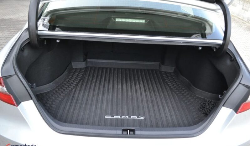 Toyota Camry 2.5 Hybrid Comfort CVT full