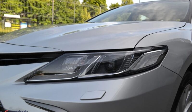 Toyota Camry 2.5 Hybrid Comfort CVT full