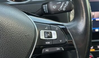 Volkswagen Golf full