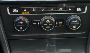 Volkswagen Golf full