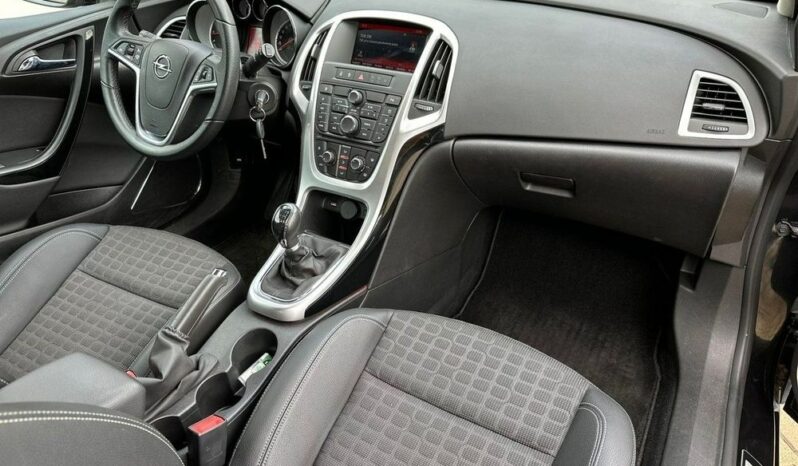 Opel Astra GTC 1.4 Turbo full