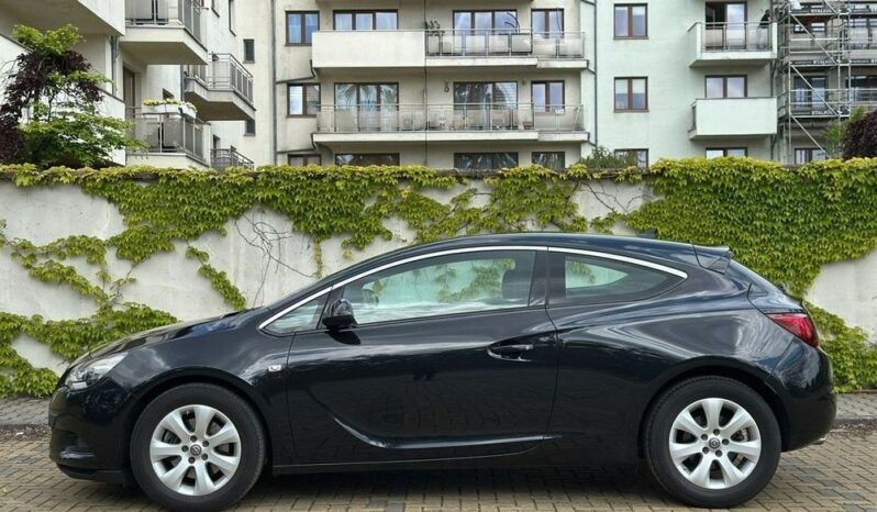 Opel Astra GTC 1.4 Turbo full