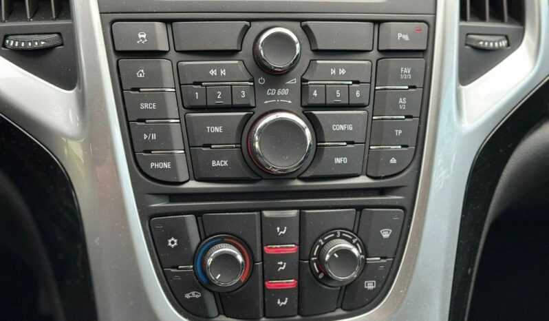 Opel Astra GTC 1.4 Turbo full