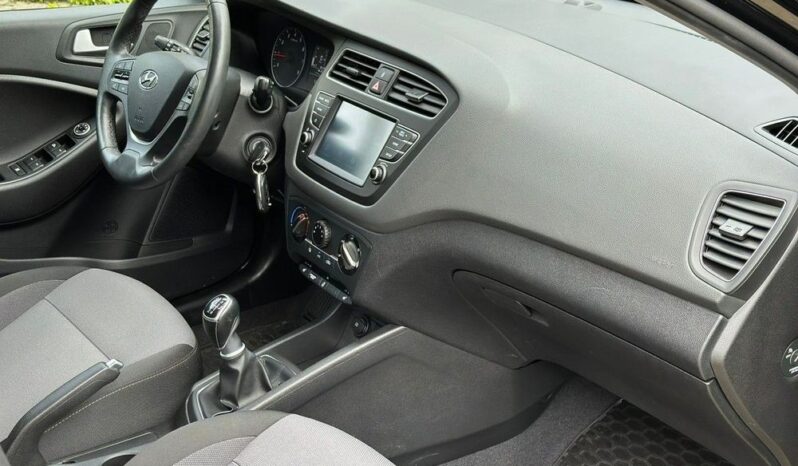 Hyundai i20 blue 1.0 T-GDI YES full