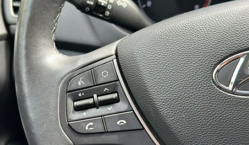 Hyundai i20 blue 1.0 T-GDI YES full