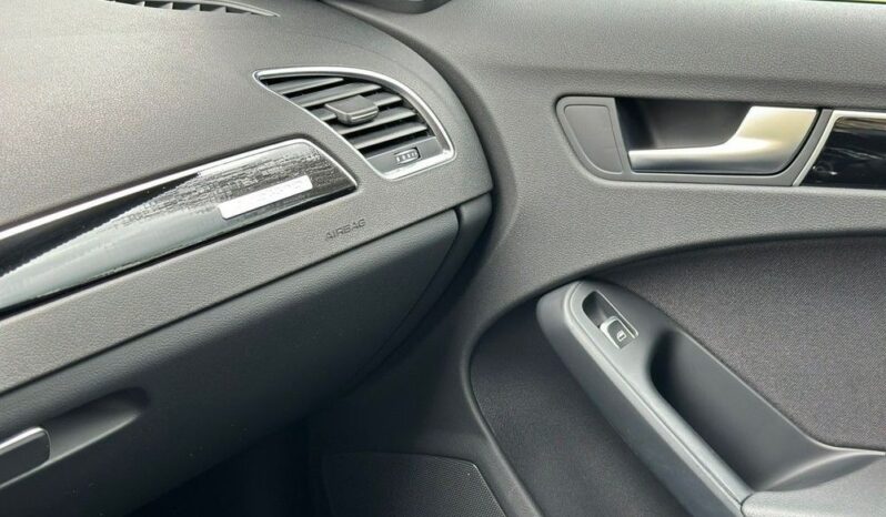 Audi A4 Avant 1.8 TFSI quattro S line Sportpaket full