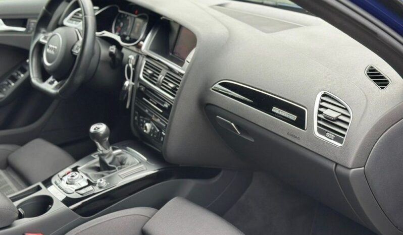 Audi A4 Avant 1.8 TFSI quattro S line Sportpaket full