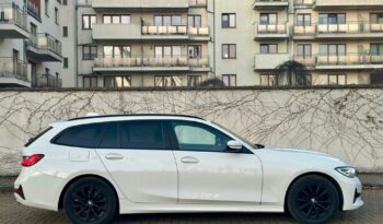 BMW Seria 3 318d Sport Line full