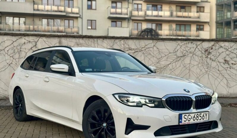 BMW Seria 3 318d Sport Line full