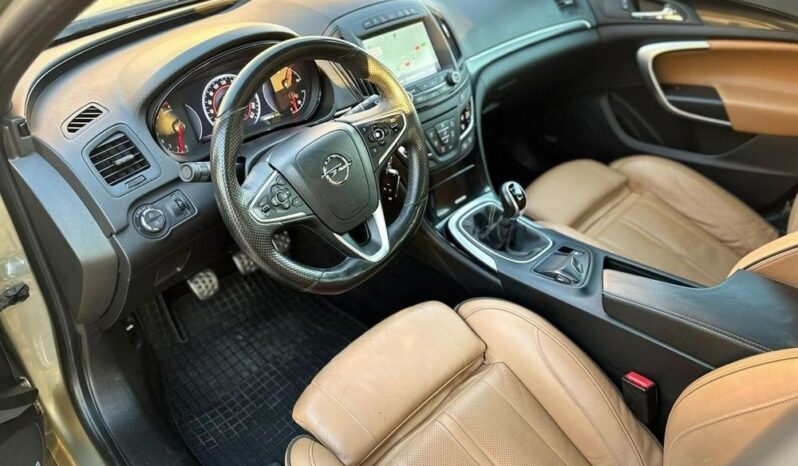 Opel Insignia 2.0 ECOTEC DI Turbo 4×4 Country Tourer ec full
