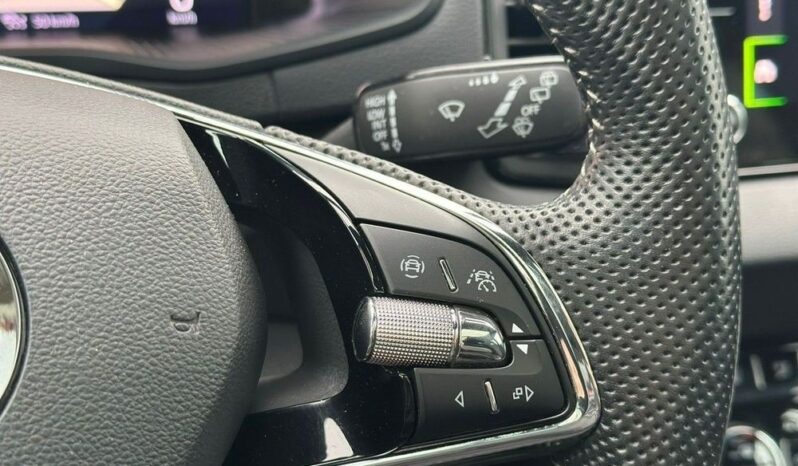 Skoda Karoq 1.5 TSI Sportline full