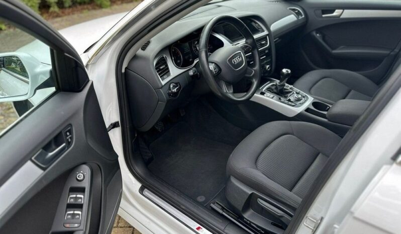 Audi A4 Avant 1.8 TFSI Ambition full