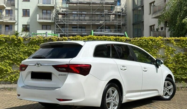 Toyota Avensis Touring Sports 1.8 Edition S+ full