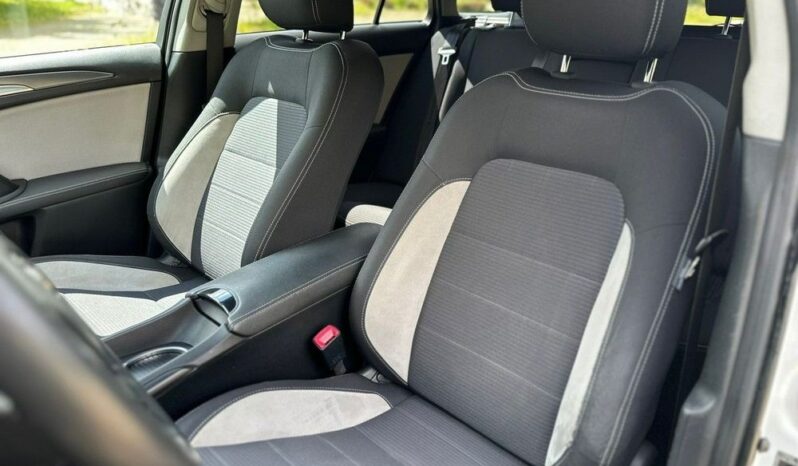 Toyota Avensis Touring Sports 1.8 Edition S+ full