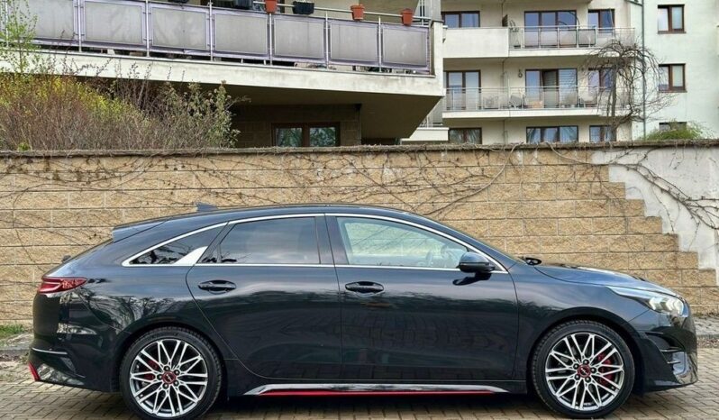 Kia ProCeed 1.6 T-GDI DCT7 OPF GT full