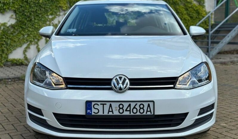 Volkswagen Golf full