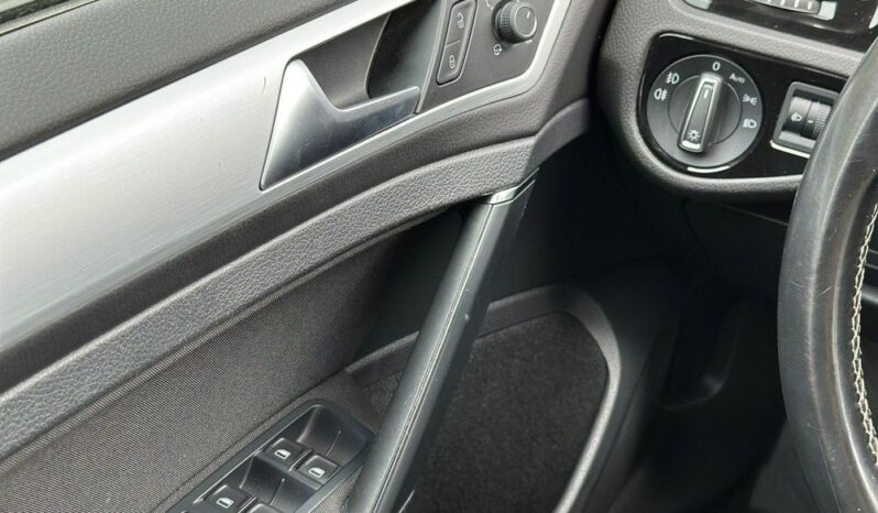 Volkswagen Golf VII 1.2 TSI BMT Trendline full