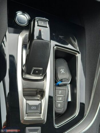 Peugeot 3008 PureTech 180 Stop & Start GPF EAT8 Allure full