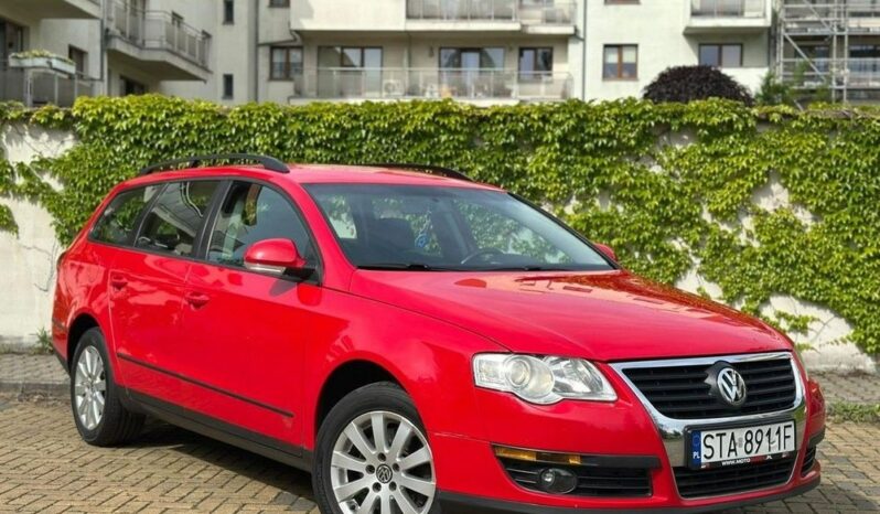 Volkswagen Passat full