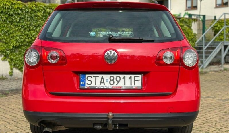 Volkswagen Passat full