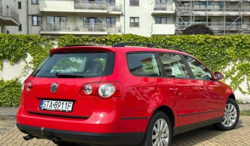 Volkswagen Passat full