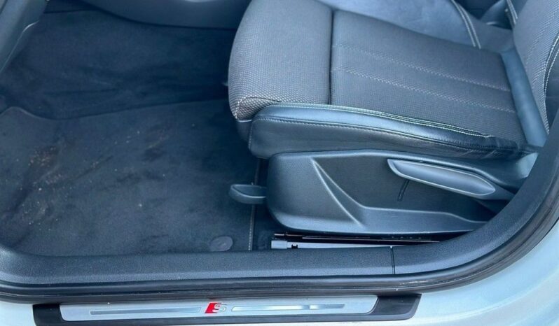 Audi A4 Avant 35 TFSI S tronic S line full