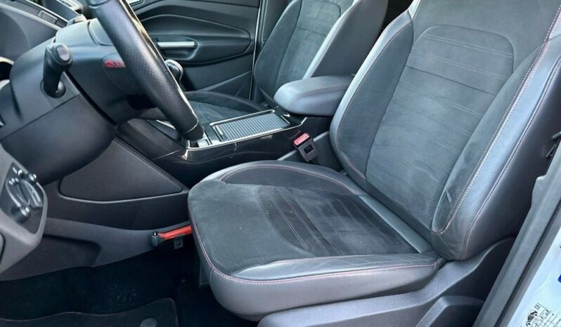 Ford Kuga full