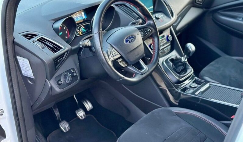 Ford Kuga full