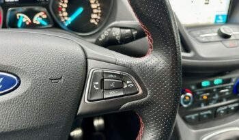 Ford Kuga full