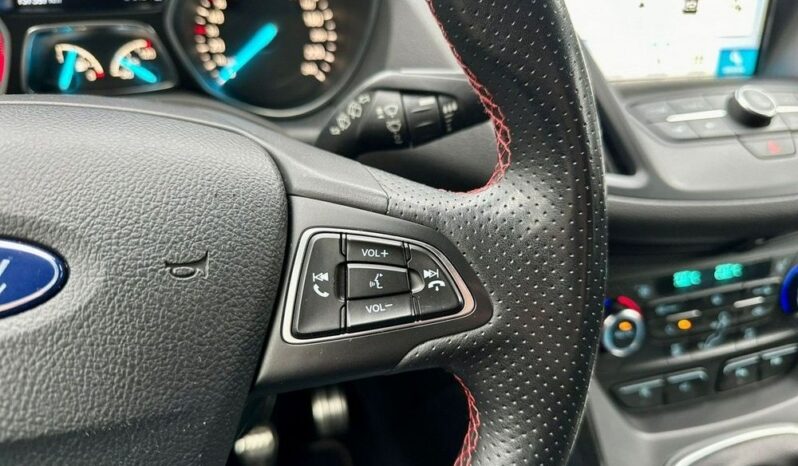 Ford Kuga full