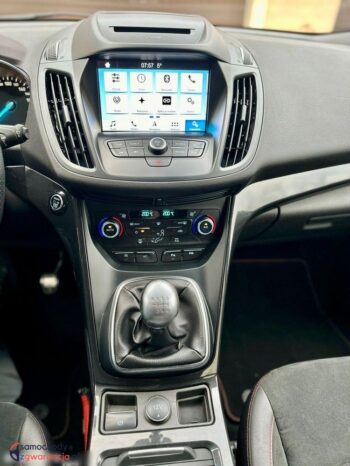 Ford Kuga full