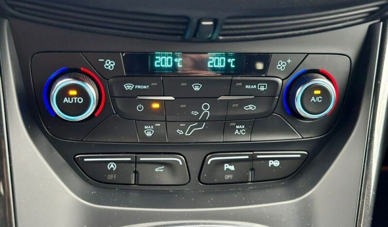 Ford Kuga full