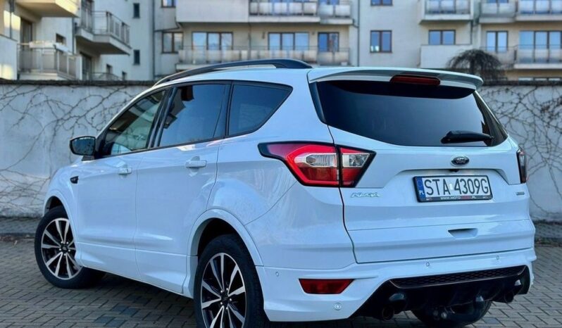 Ford Kuga full